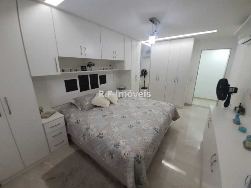 Conheça 15. do imóvel - Casa em Condomínio à venda Rua Ângelo Raimundo Barreiras, Vila Valqueire, Rio de Janeiro - R$ 1.300.000 - VECN30025 - 12 15. - 12