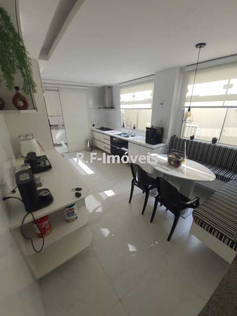 Conheça 19. do imóvel - Casa em Condomínio à venda Rua Ângelo Raimundo Barreiras, Vila Valqueire, Rio de Janeiro - R$ 1.300.000 - VECN30025 - 15 19. - 15