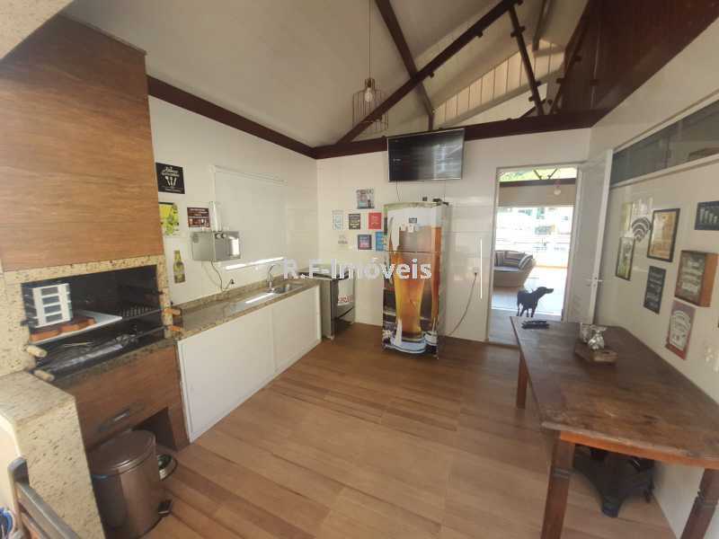 Conheça 28. do imóvel - Casa em Condomínio à venda Rua Ângelo Raimundo Barreiras, Vila Valqueire, Rio de Janeiro - R$ 1.300.000 - VECN30025 - 21 28. - 21