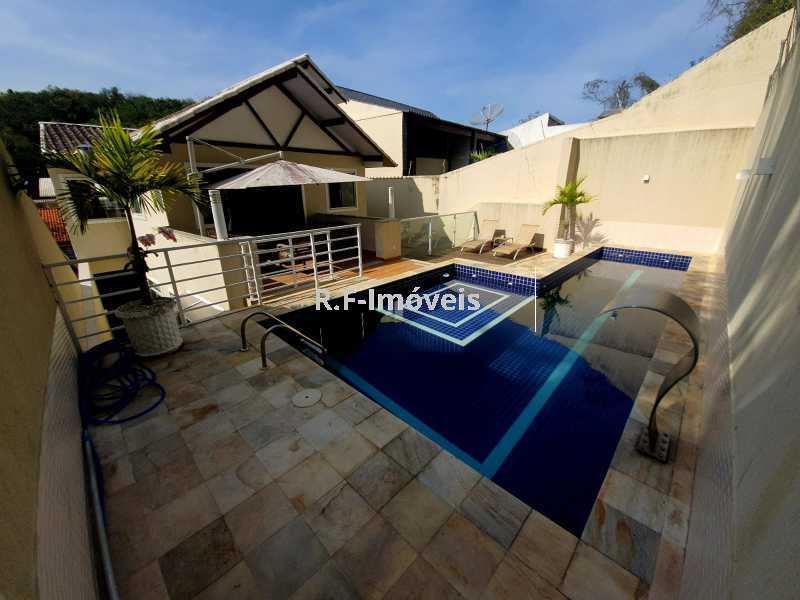 Conheça 30. do imóvel - Casa em Condomínio à venda Rua Ângelo Raimundo Barreiras, Vila Valqueire, Rio de Janeiro - R$ 1.300.000 - VECN30025 - 23 30. - 23