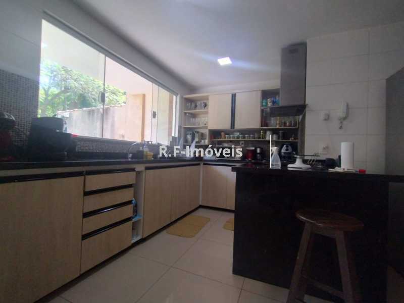 Conheça 05 do imóvel - Casa em Condomínio 4 quartos à venda Vila Valqueire, Rio de Janeiro - R$ 900.000 - VECN40015 - 5 05 - 5