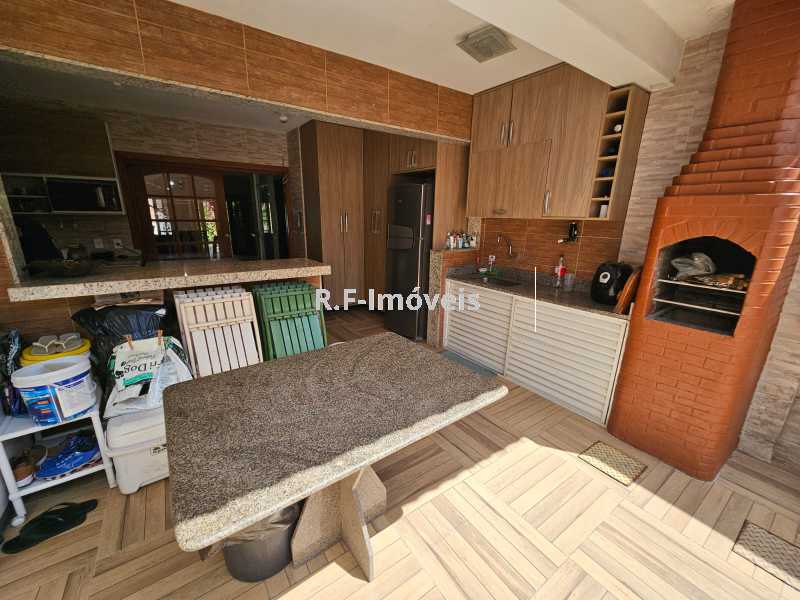 Conheça 11. do imóvel - Casa em Condomínio à venda Rua Arcozelo, Vila Valqueire, Rio de Janeiro - R$ 750.000 - VECN30031 - 9 11. - 9