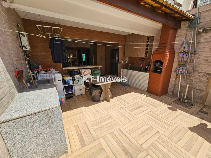 Conheça 13. do imóvel - Casa em Condomínio à venda Rua Arcozelo, Vila Valqueire, Rio de Janeiro - R$ 750.000 - VECN30031 - 11 13. - 11
