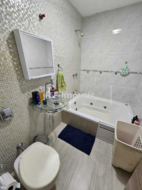 Conheça 17. do imóvel - Casa em Condomínio à venda Rua Arcozelo, Vila Valqueire, Rio de Janeiro - R$ 750.000 - VECN30031 - 15 17. - 15
