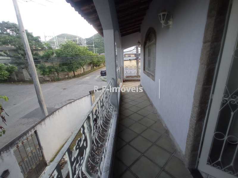 Conheça 10. do imóvel - Casa em Condomínio à venda Rua Arcozelo, Vila Valqueire, Rio de Janeiro - R$ 800.000 - VECN30032 - 10 10. - 10