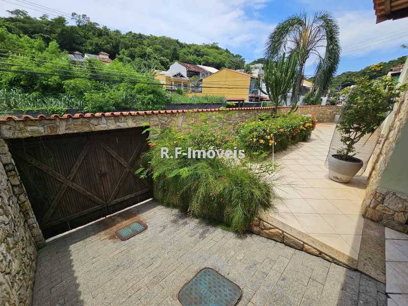 Conheça 3 do imóvel - Casa em Condomínio à venda Rua Ângelo Raimundo Barreiras, Vila Valqueire, Rio de Janeiro - R$ 1.250.000 - VECN30036 - 2 3 - 2