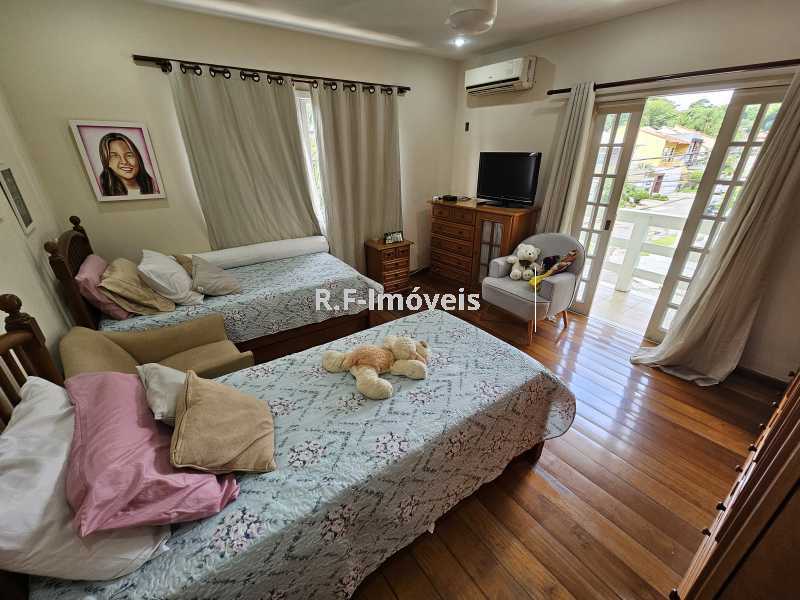 Conheça 21 do imóvel - Casa em Condomínio à venda Rua Ângelo Raimundo Barreiras, Vila Valqueire, Rio de Janeiro - R$ 1.250.000 - VECN30036 - 21 21 - 21