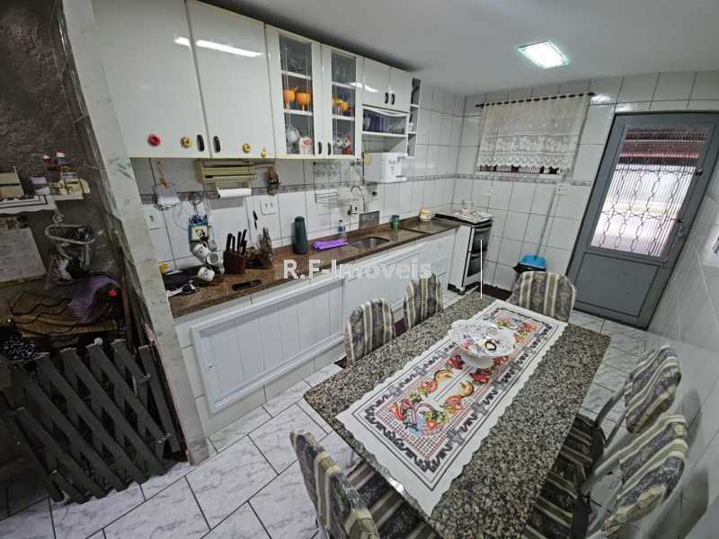 Conheça 6. do imóvel - Casa em Condomínio à venda Rua Capim Branco, Vila Valqueire, Rio de Janeiro - R$ 849.000 - VECN30037 - 6 6. - 6