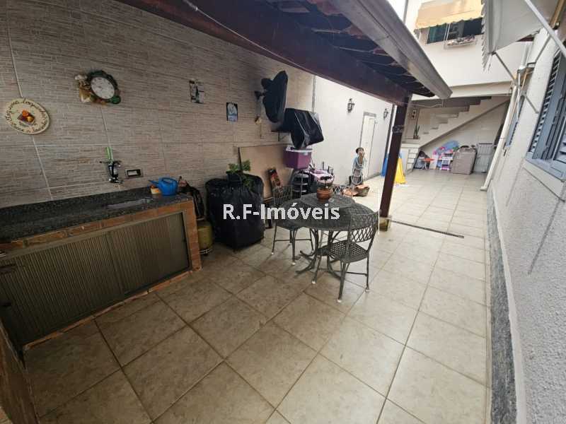 Conheça 18. do imóvel - Casa em Condomínio à venda Rua Capim Branco, Vila Valqueire, Rio de Janeiro - R$ 849.000 - VECN30037 - 17 18. - 17