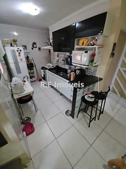 Conheça 20. do imóvel - Casa em Condomínio à venda Rua Capim Branco, Vila Valqueire, Rio de Janeiro - R$ 849.000 - VECN30037 - 19 20. - 19
