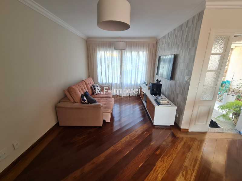 Conheça 20240923_152854 do imóvel - Casa em Condomínio à venda Rua Francisco Toledo Franca, Vila Valqueire, Rio de Janeiro - R$ 1.800.000 - VECN30047 - 23 20240923_152854 - 23