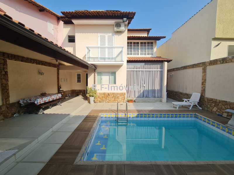 Conheça 20240923_153321 do imóvel - Casa em Condomínio à venda Rua Francisco Toledo Franca, Vila Valqueire, Rio de Janeiro - R$ 1.800.000 - VECN30047 - 29 20240923_153321 - 29