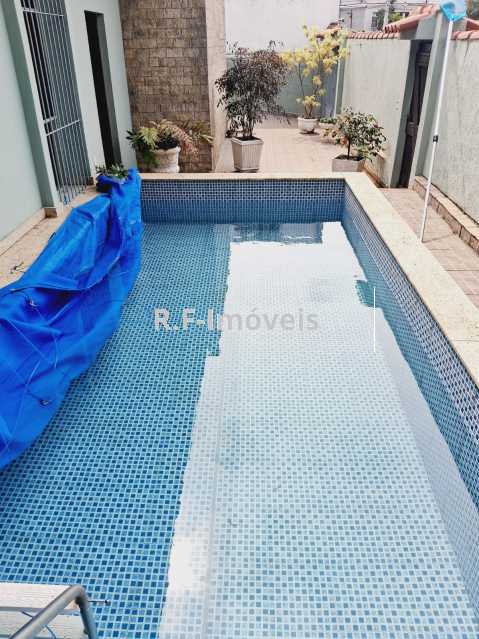 Conheça PISC. do imóvel - Casa à venda Rua dos Miosótis, Vila Valqueire, Rio de Janeiro - R$ 1.300.000 - VECA30027 - 3 PISC. - 3
