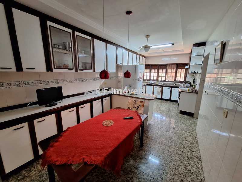 Conheça 14 do imóvel - Casa em Condomínio à venda Rua Arcozelo, Vila Valqueire, Rio de Janeiro - R$ 1.300.000 - VECN50005 - 14 14 - 14