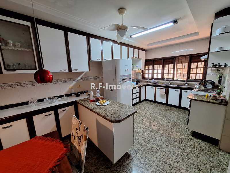Conheça 15 do imóvel - Casa em Condomínio à venda Rua Arcozelo, Vila Valqueire, Rio de Janeiro - R$ 1.300.000 - VECN50005 - 15 15 - 15