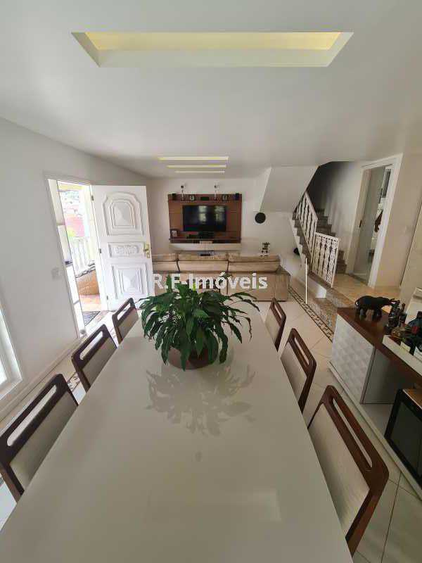 Conheça 3 do imóvel - Casa em Condomínio à venda Rua Moacir dos Santos Lima, Vila Valqueire, Rio de Janeiro - R$ 1.200.000 - VECN30053 - 4 3 - 4