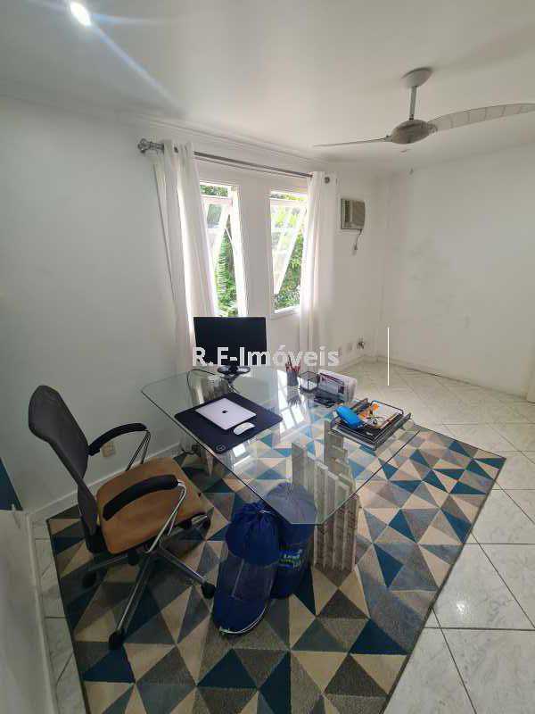 Conheça 20250108_163416 do imóvel - Casa em Condomínio à venda Rua Moacir dos Santos Lima, Vila Valqueire, Rio de Janeiro - R$ 1.200.000 - VECN30053 - 24 20250108_163416 - 24