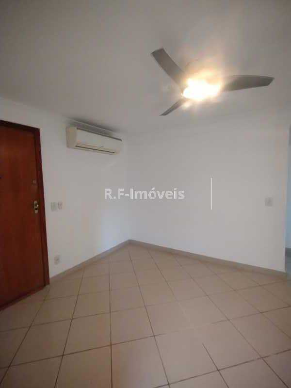 Conheça 5 2 do imóvel - Apartamento para alugar Rua Cardo Santo, Vila Valqueire, Rio de Janeiro - R$ 3.100 - VEAP30132 - 2 5 2 - 2