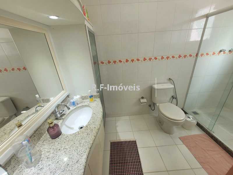 Conheça 14. do imóvel - Casa em Condomínio à venda Rua Moacir dos Santos Lima, Vila Valqueire, Rio de Janeiro - R$ 950.000 - VECN30054 - 16 14. - 16