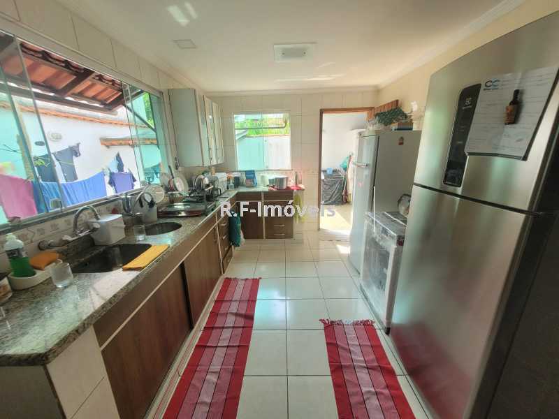 Conheça 22. do imóvel - Casa em Condomínio à venda Rua Moacir dos Santos Lima, Vila Valqueire, Rio de Janeiro - R$ 950.000 - VECN30054 - 21 22. - 21
