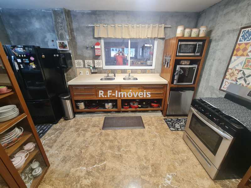 Conheça 40 do imóvel - Casa em Condomínio à venda Rua Arci de Farias, Vila Valqueire, Rio de Janeiro - R$ 850.000 - VECN30056 - 8 40 - 8