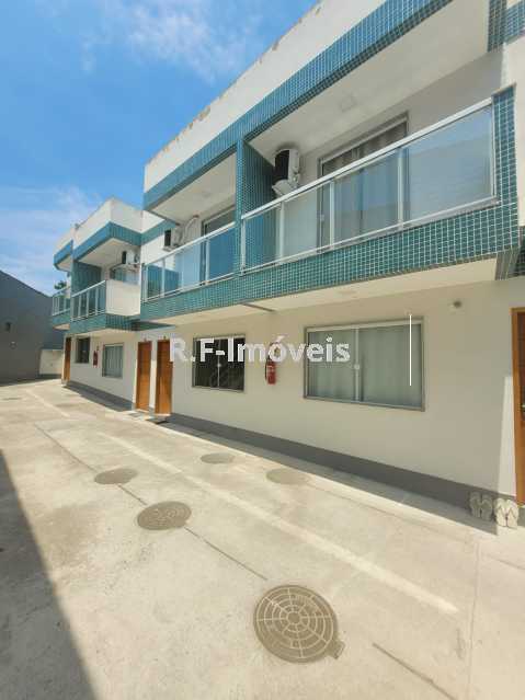 Conheça 01 do imóvel - Casa em Condomínio à venda Rua Gastão da Cunha, Vila Valqueire, Rio de Janeiro - R$ 360.000 - VECN20029 - 1 01 - 1