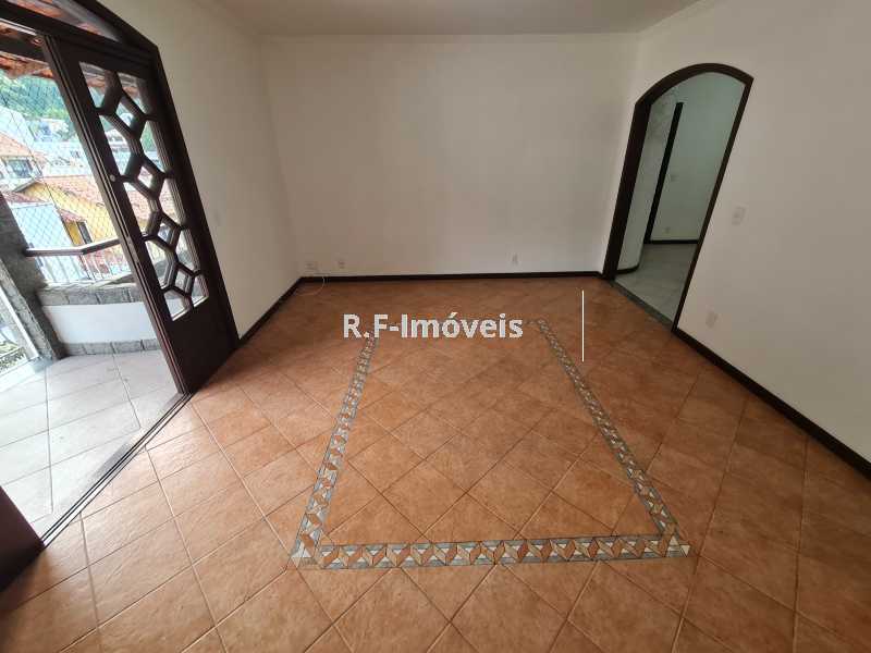 Conheça 20250417_160939 do imóvel - Casa em Condomínio à venda Rua Moacir dos Santos Lima, Vila Valqueire, Rio de Janeiro - R$ 1.050.000 - VECN40033 - 6 20250417_160939 - 6