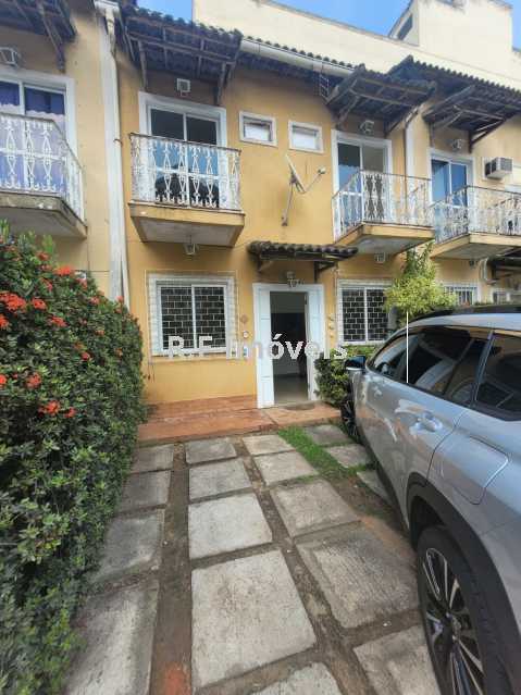 Conheça 26. do imóvel - Casa em Condomínio à venda Rua das Hortências, Vila Valqueire, Rio de Janeiro - R$ 570.000 - VECN20031 - 26 26. - 26