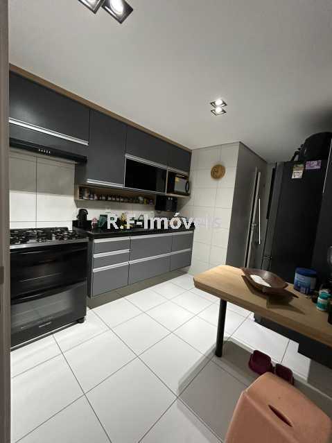 Conheça 15 2 do imóvel - Apartamento à venda Rua Ouro Branco, Vila Valqueire, Rio de Janeiro - R$ 670.000 - VEAP30145 - 11 15 2 - 11