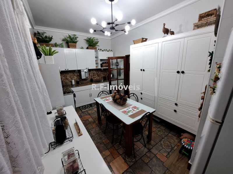 Conheça 18 do imóvel - Casa em Condomínio à venda Rua Arcozelo, Vila Valqueire, Rio de Janeiro - R$ 1.200.000 - VECN30063 - 20 18 - 20