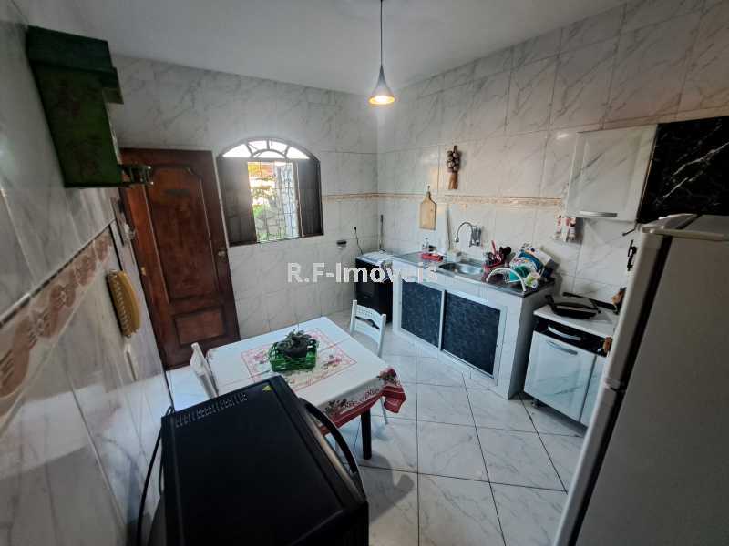 Conheça 05 do imóvel - Casa em Condomínio à venda Rua Ararapira, Bento Ribeiro, Rio de Janeiro - R$ 395.000 - VECN30064 - 5 05 - 5