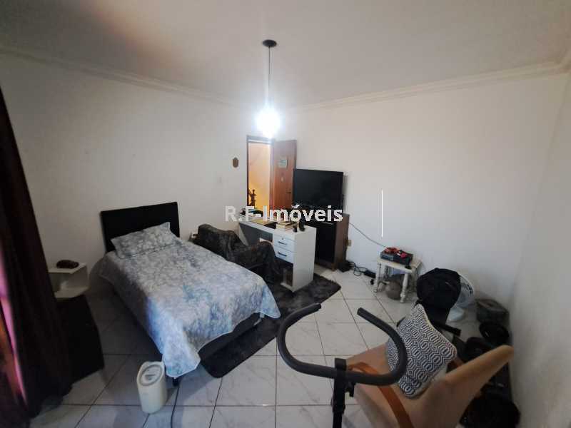 Conheça 15 do imóvel - Casa em Condomínio à venda Rua Ararapira, Bento Ribeiro, Rio de Janeiro - R$ 395.000 - VECN30064 - 15 15 - 15