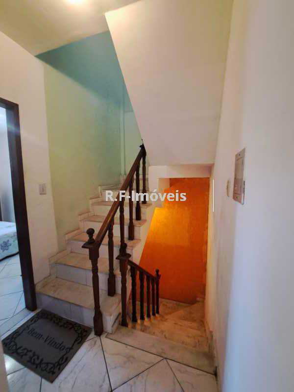 Conheça 21 do imóvel - Casa em Condomínio à venda Rua Ararapira, Bento Ribeiro, Rio de Janeiro - R$ 395.000 - VECN30064 - 21 21 - 21
