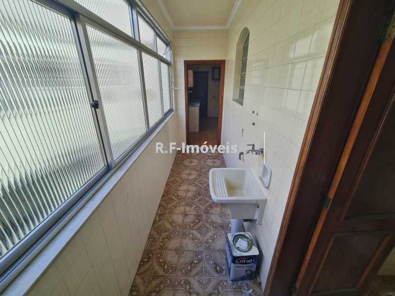 20251014_143000 - 22