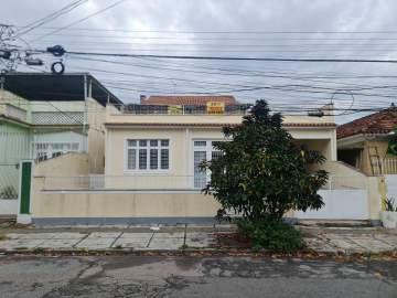 Casa à venda Rua Jagoroaba, Vila Valqueire, Rio de Janeiro - R$ 990.000 - VECA40008