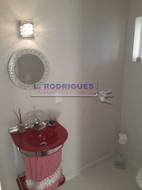 WhatsApp Image 2022-04-01 at 1 - 25