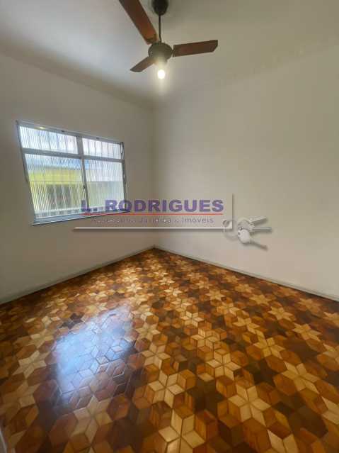 WhatsApp Image 2025-10-03 at 1 - 8