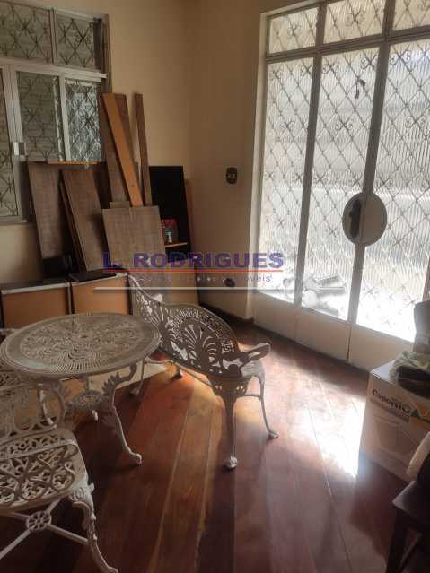 WhatsApp Image 2022-10-07 at 1 - 8