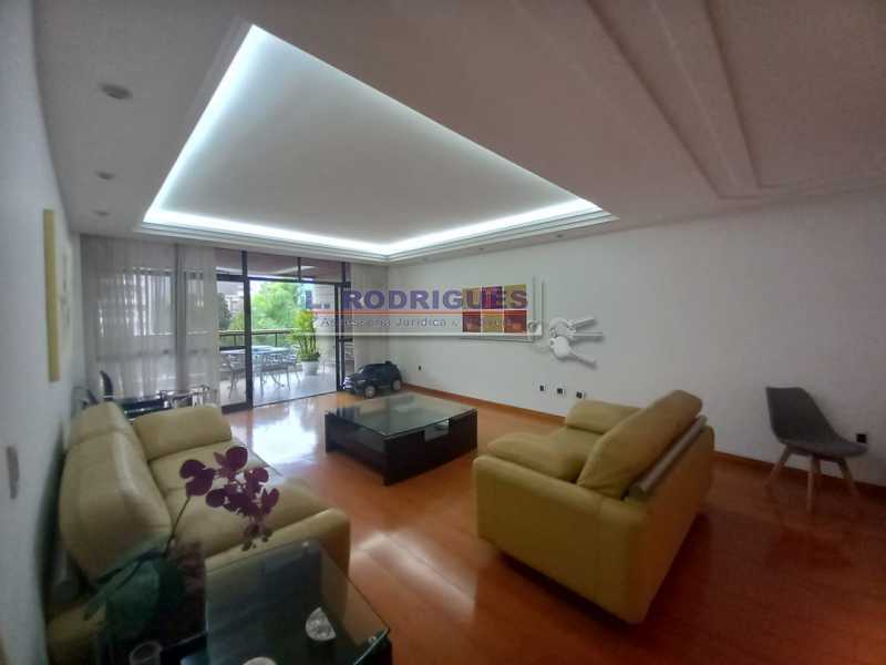 7a7ddc2b-3297-4359-abd6-c9235e - 3