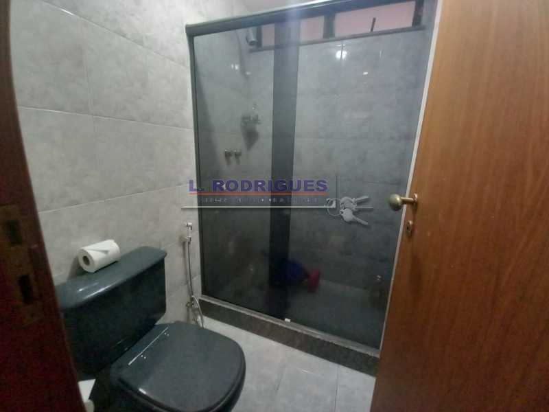 918de624-ab27-48a5-a025-7a71c8 - 44
