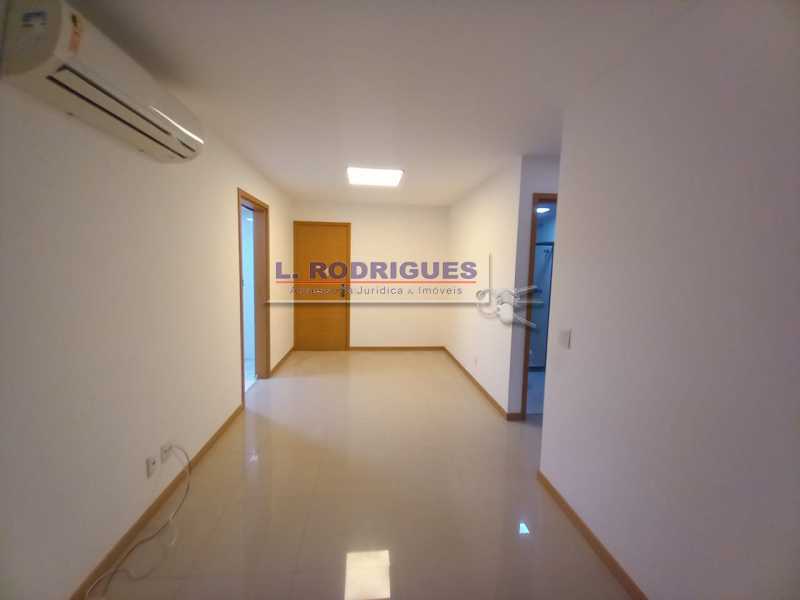 ca4dfa73-d7b0-4b3b-95cd-216345 - 6