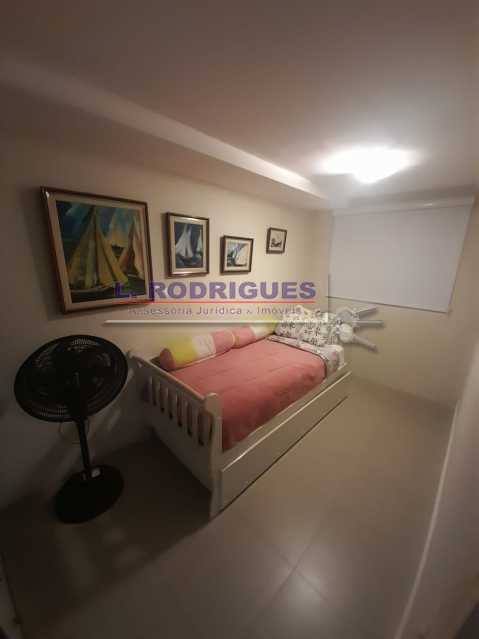 WhatsApp Image 2024-04-29 at 1 - 9