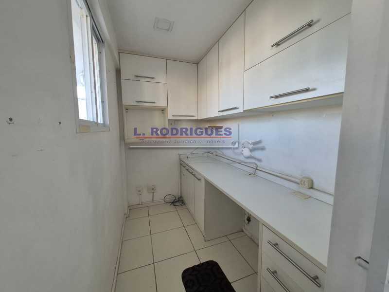 3e1e120a-2117-4471-8af8-5f4c53 - 23