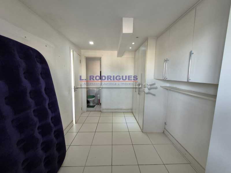 15e0b755-15ce-46a2-bd5b-f9fd3c - 25