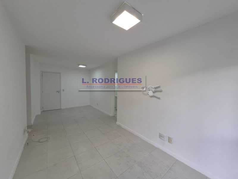 db3ad599-5565-4457-922c-aaa992 - 8