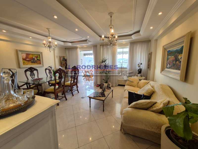 WhatsApp Image 2025-09-12 at 1 - 3