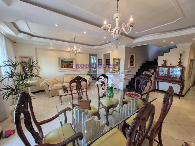 WhatsApp Image 2025-09-12 at 1 - 11