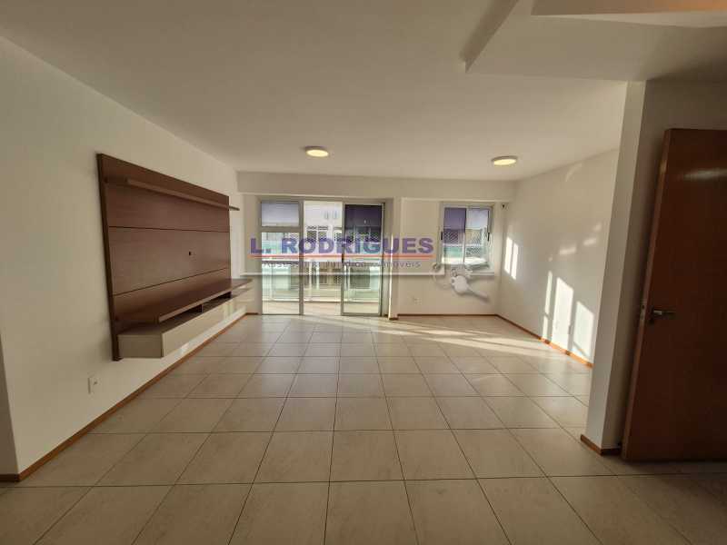 WhatsApp Image 2025-09-17 at 1 - 2