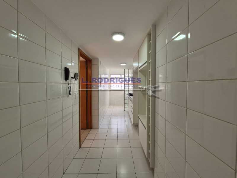 WhatsApp Image 2025-09-17 at 1 - 24