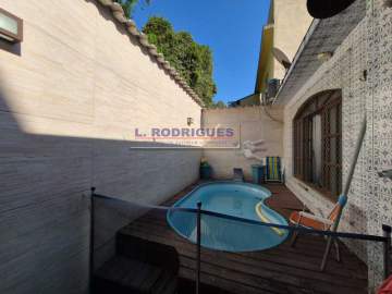 Casa em Condomínio à venda Rua Retiro dos Artistas, Pechincha, Rio de Janeiro - R$ 415.000 - FGCN20007